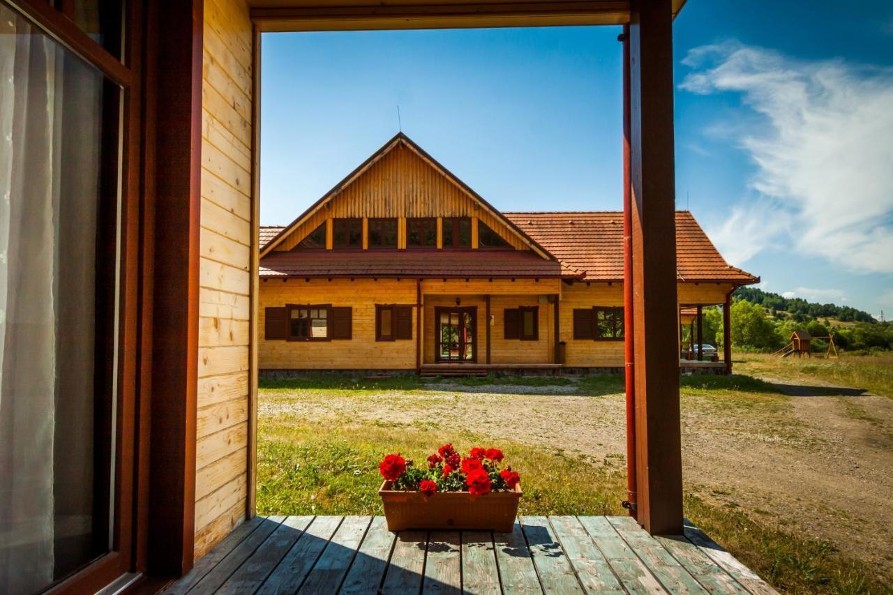 Pensiunea Sapte Flori Gheorgheni  Exteriér fotografie